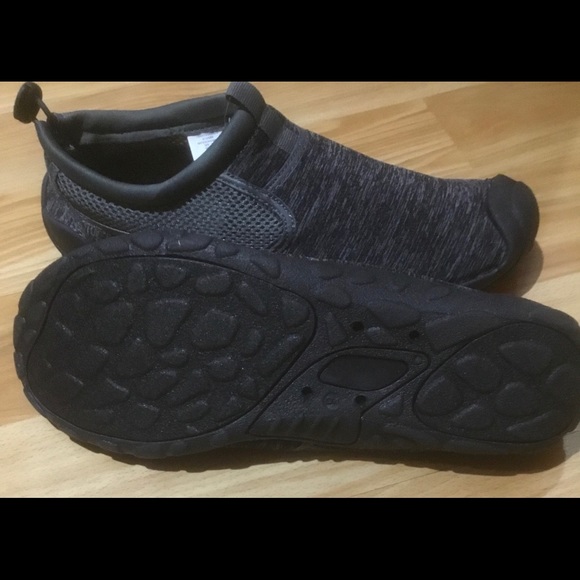 LANDS END Men’s slip on water shoes size 9D - Picture 5 of 5